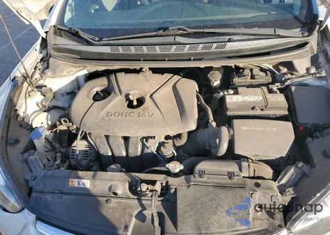 2015 Hyundai Elantra Se z USA, uszkodzony, nr VIN 5NPDH4AE3FH592937